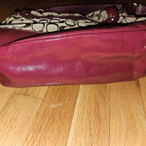 Authentic Coach Purse - Picture 7 of 8